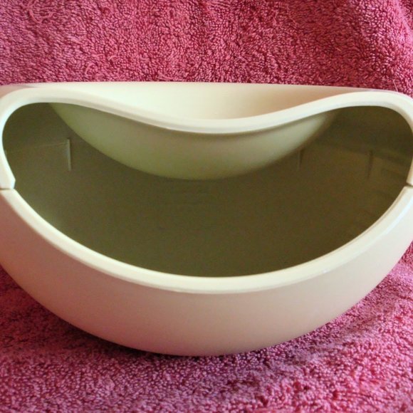 Multi-function Snack Bowl Shelled Nuts Storage Box Double Layer Container - Picture 4 of 5